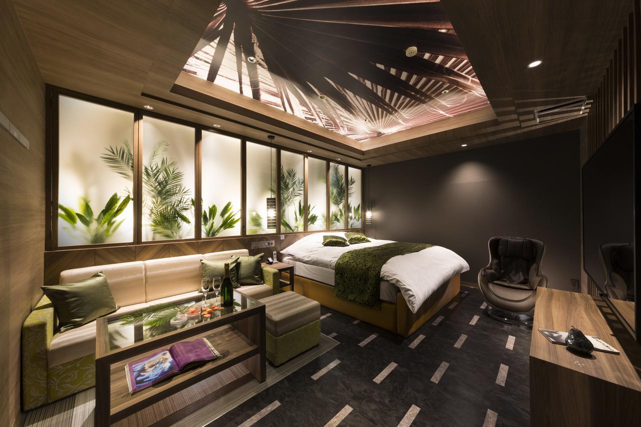 Hotel Plant Garden Resort (Adults Only) Toyokawa المظهر الخارجي الصورة