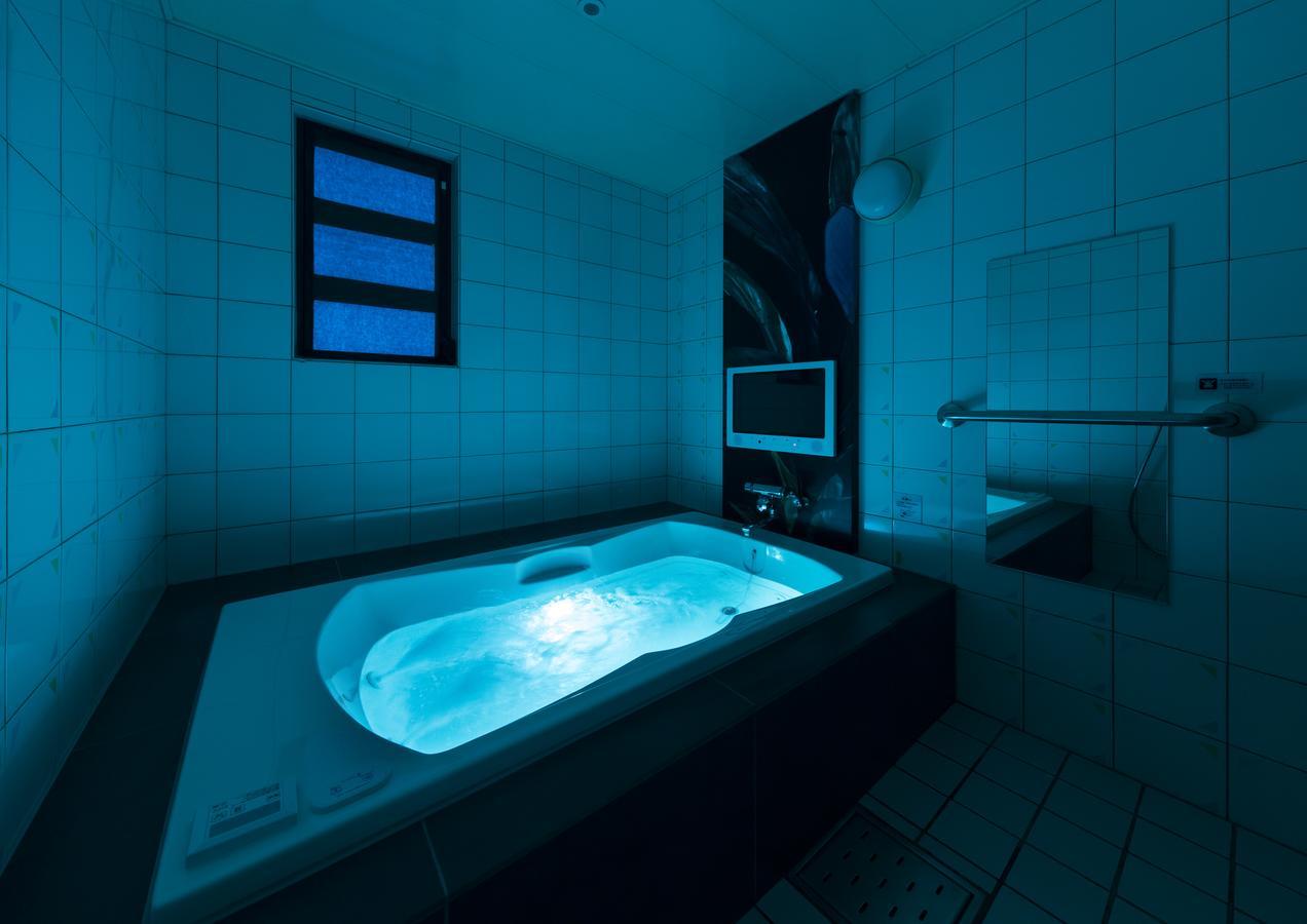 Hotel Plant Garden Resort (Adults Only) Toyokawa المظهر الخارجي الصورة